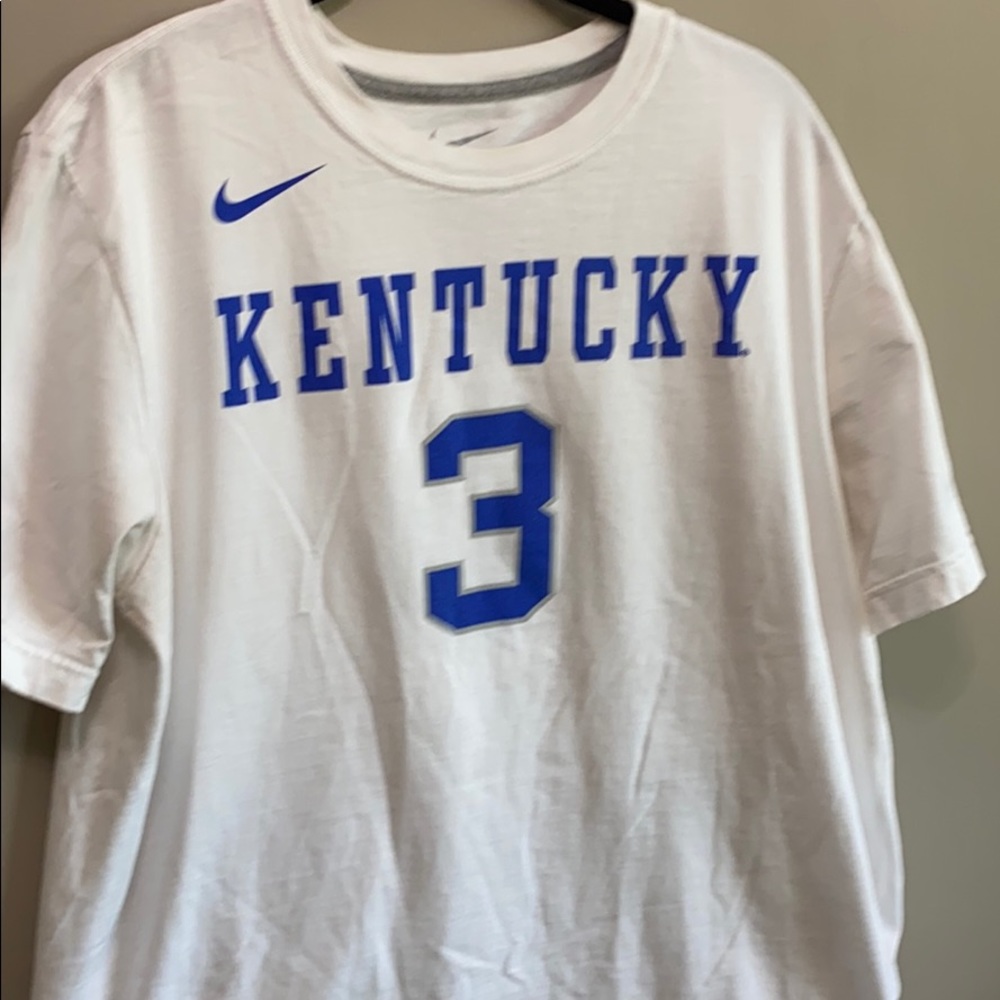 Nike Kentucky shirt size large.